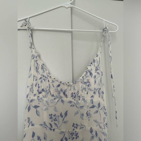 Reformation Embry Dress in Laurel Size 6 - Picture 5 of 7